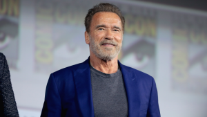 Arnold Schwarzenegger a trouvé son digne héritier : il a adoubé cet acteur pour le remplacer dans le remake de ce film culte de SF des années 80