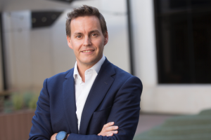 Pablo Ruiz-Escribano, VP chez Schneider : « Le refroidissement à l'eau impose plus d'équipements pour suivre la montée en densité »