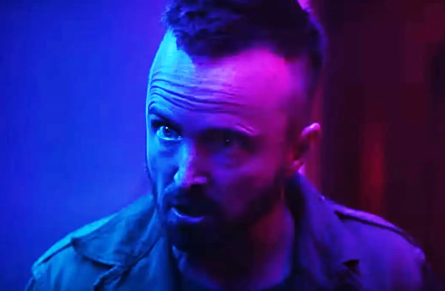Ce film de SF avec la star de Breaking Bad est un "monstre psychédélique et violent" : il fait des ravages sur Amazon en 2025