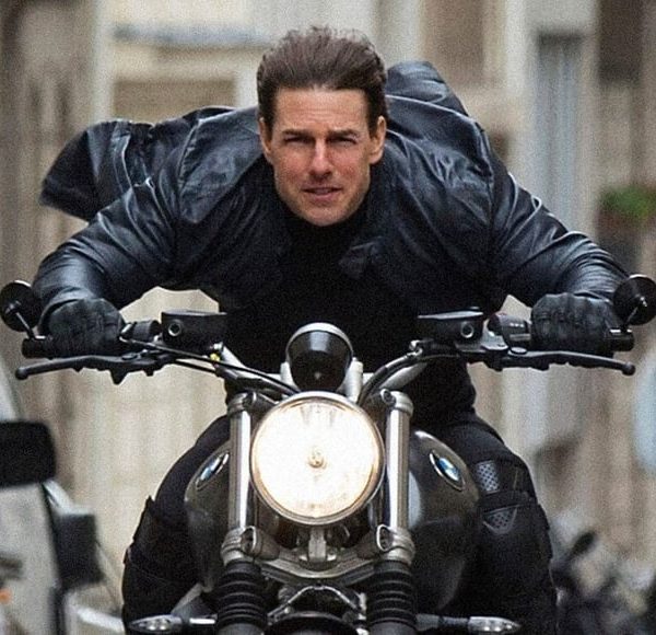 Mission Impossible : avant The Final Reckoning retrouvez la liste complète de tous les films, acteurs et recettes de la saga incontournable de Tom Cruise