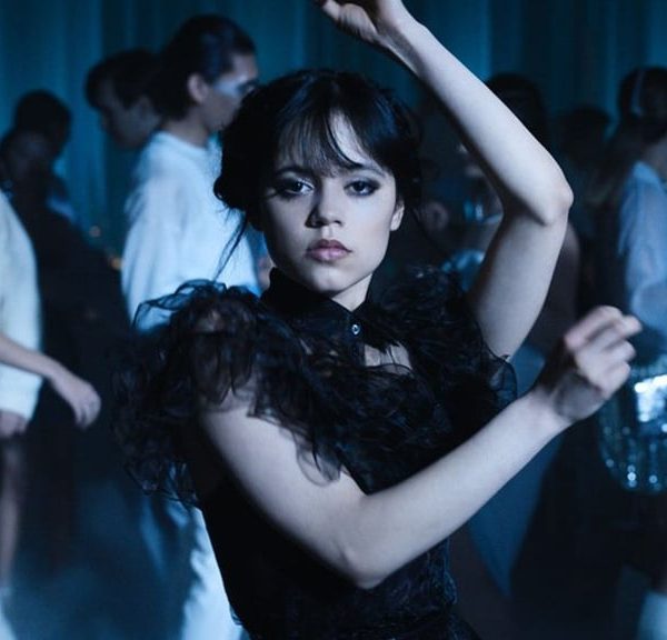 Les fans attendent ça depuis 3 ans ! Netflix dévoile enfin la saison 2 de Mercredi avec Jenna Ortega…