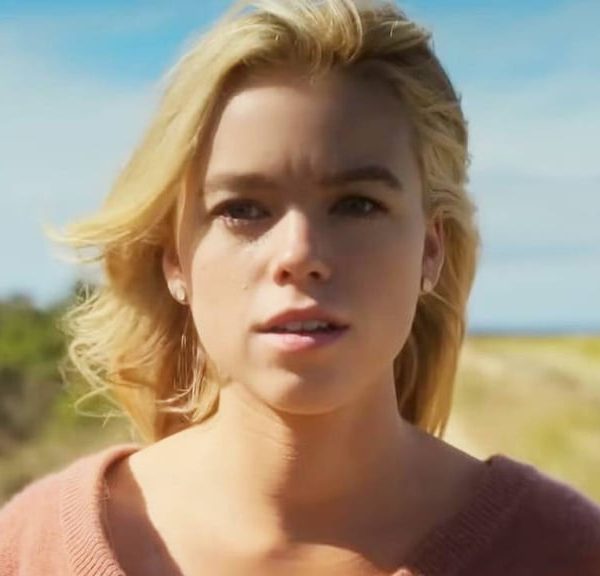 Après House of the Dragon, cette actrice débarque sur Netflix avec une nouvelle série. Elle est accompagnée de Kevin Bacon et Julianne Moore !