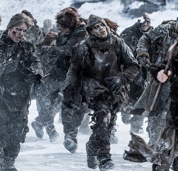 HBO verse 9,4 millions à cette femme qui s'est gravement blessée sur Game of Thrones : sa carrière est terminée