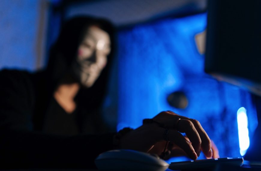 Ces jeunes qui vendaient des kits de cyberattaques à moins de 20 € viennent de se faire arrêter par Europol
