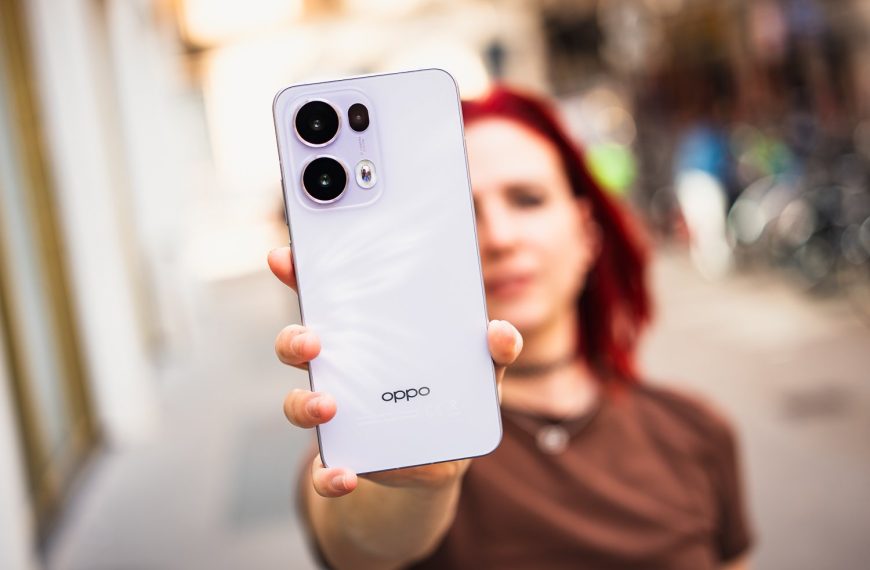 Test Oppo Reno 13 Pro : son prix s’envole, trop pour rester une référence sur le marché ?
