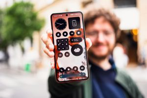 Test CMF Phone 2 Pro : pourquoi payer plus, quand (presque) tout est là ?