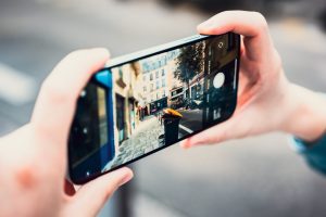 Un écran plus grand pour l’iPhone 17 ?