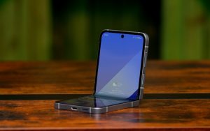 Soyez prêts, le Galaxy Z Flip FE va se montrer plus vite qu’on le pensait