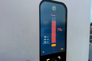 Ionity veut doubler de taille d’ici 5 ans avec des bornes de recharge de 600 kW