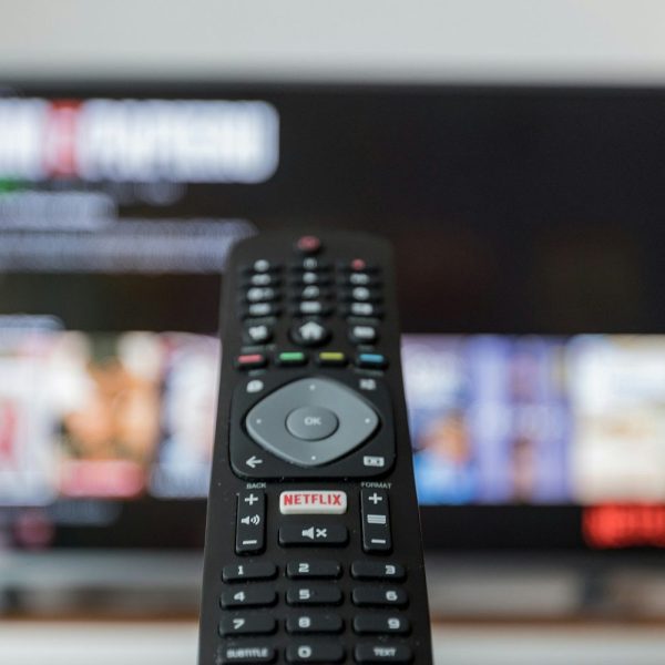 Pour un tarif ridicule, cette offre donne accès à Netflix, Canal+, HBO Max, Apple TV+ et plus encore