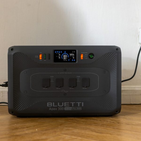 Indépendance énergétique à prix cassé : l’Apex 300 de BLUETTI arrive à prix mini