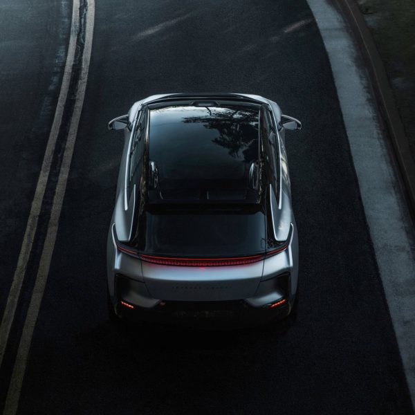 Après 10 ans d’investissements massifs, Faraday Future vend… 20 voitures