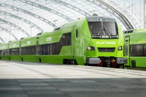 FlixBus s’attaque à la SNCF et OuiGo et achète 65 TGV pour l’Europe