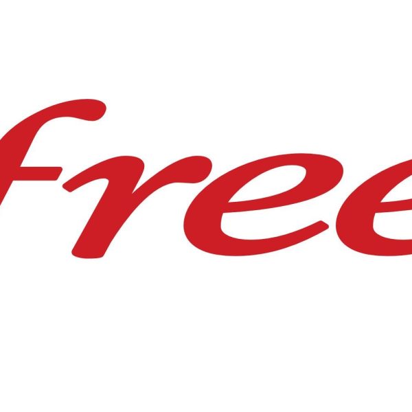 Free est touché par une panne sur les réseaux fixe et mobile