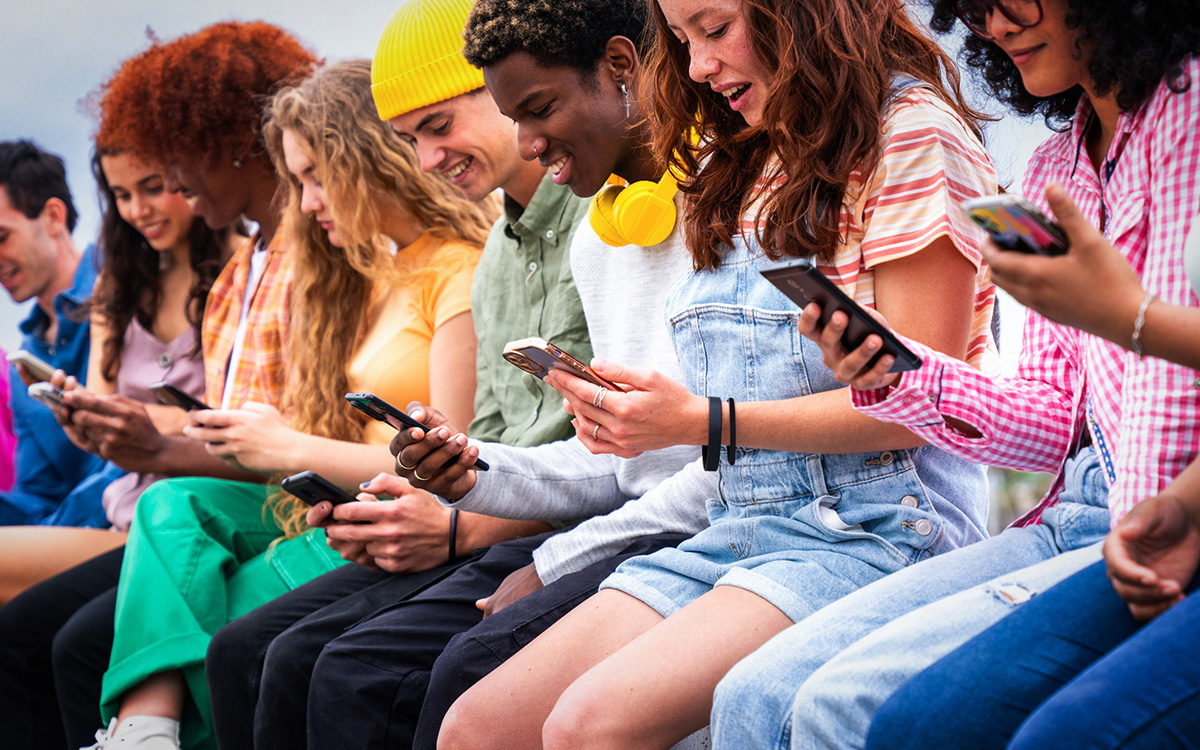 Et si on supprimait internet ? L’idée séduit un nombre surprenant de jeunes