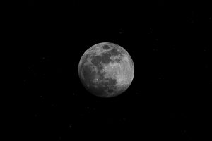 Russie et Chine signent pour une centrale nucléaire sur la Lune