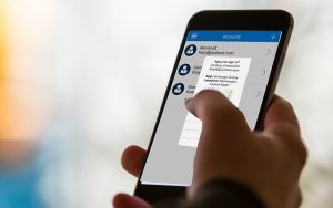 Microsoft Authenticator ne pré-remplira plus vos mots de passe, mais il y a une alternative
