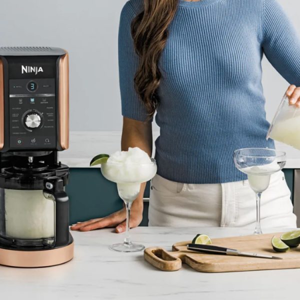 Ninja CREAMi Deluxe à prix cassé : la machine à glace révolutionnaire est enfin abordable !