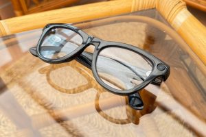 On a testé la traduction instantanée des lunettes Ray-Ban de Meta : entre l’énorme claque et la frustration