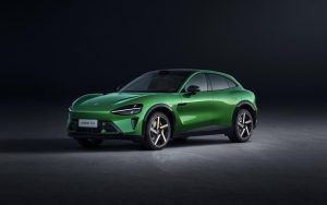 Xiaomi officialise son SUV électrique YU7, un modèle tourné vers la technologie et les performances