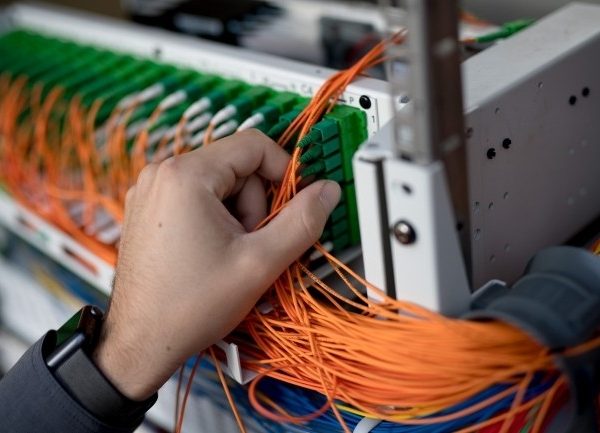 Orange Business et Toshiba lancent un réseau résistant aux menaces quantiques
