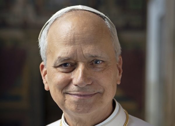 Telex : Le pape face aux prophètes de la GenAI, Huawei défie les sanctions et mise sur l'IA aux MWC Shanghai 2025, Veeam corrige une faille RCE dans Backup et Replication