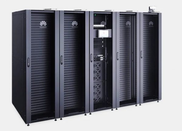 Telex : Saleforce augmente ses prix, Huawei défie Nvidia sur le terrain du calcul, Microsoft assure la résilience des postes de travail