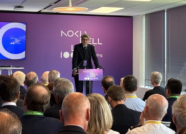 Nokia célèbre le centenaire des Bell Labs 