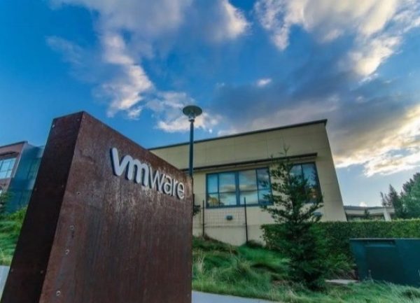 Après les menaces, Broadcom active les audits sur les licences VMware