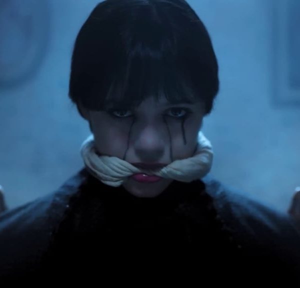 La série Netflix Mercredi avec Jenna Ortega offre gratuitement aux fans ce cadeau inattendu !