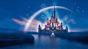 C'est improbable ! Alors que Disney tire un trait sur ce genre de films, la dernière production en date fait un carton au cinéma