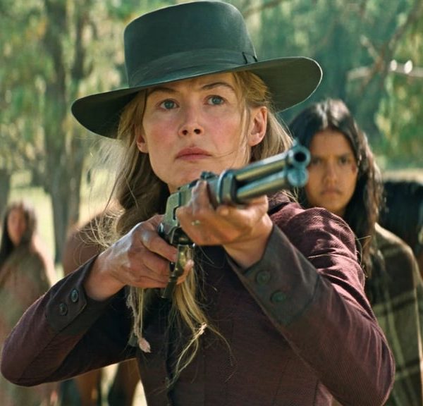 Après The Dark Knight de Christopher Nolan, cet acteur a joué dans l'un des westerns les plus durs des 10 dernières années