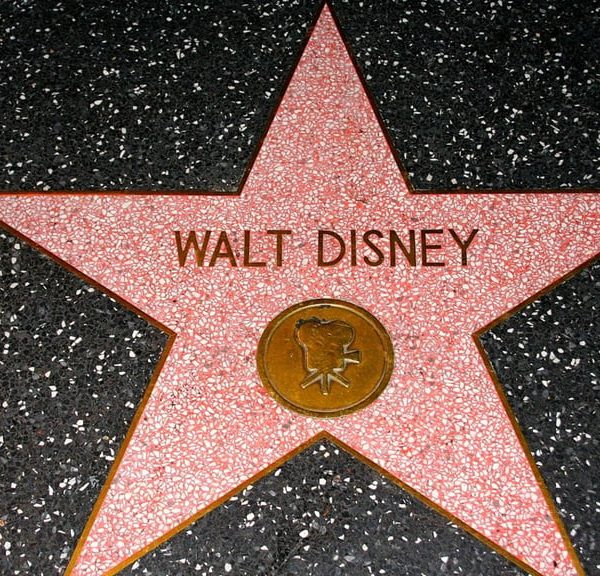 "Protéger la mémoire de mon grand-père" : la petite-fille de Walt Disney implore l'arrêt de ce projet controversé