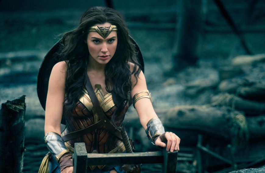 Un nouveau film Wonder Woman est officiellement en préparation… et il va y avoir un gros changement !