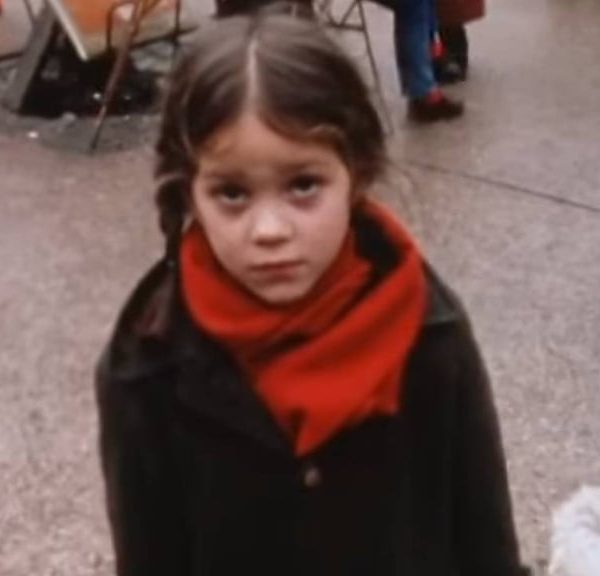 Elle a été la risée du cinéma dans ce film, mais c'est l'une des meilleures actrices françaises de sa génération. Vous ne la reconnaitrez jamais sur cette photo vieille de 42 ans !