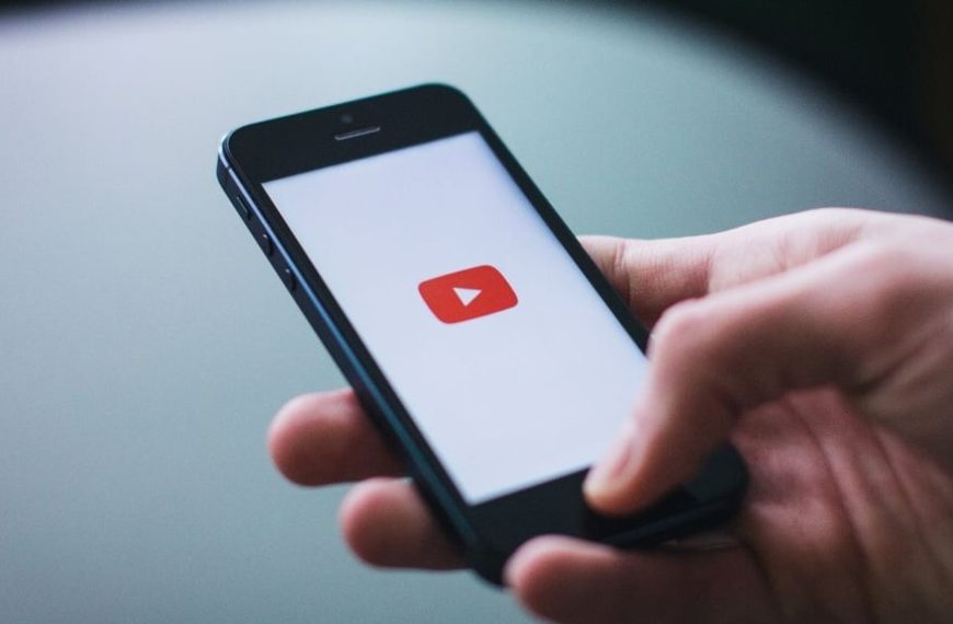 Il n'est plus le numéro 1 de Youtube ! Il était au top, désormais, il ne fait que plonger…