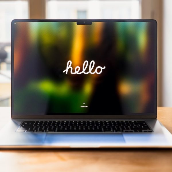 En 2026, un MacBook pas cher avec une puce d’iPhone ?