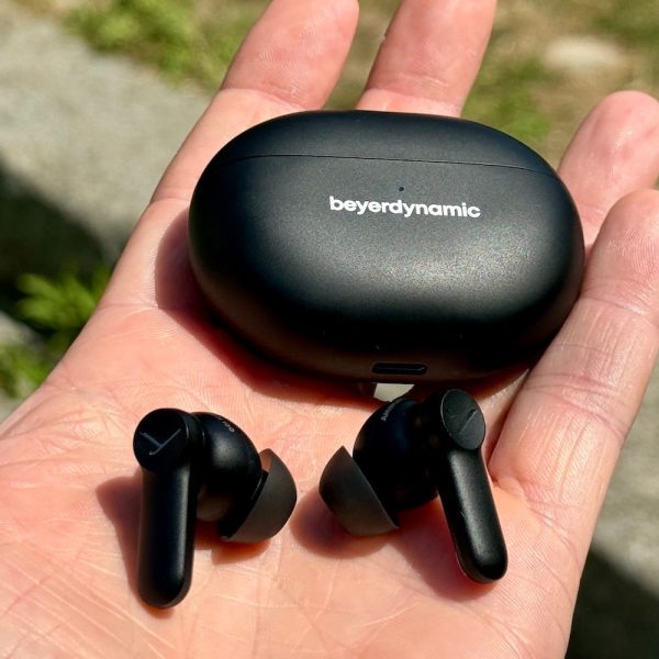 Test Beyerdynamic Amiron 100 : des écouteurs true wireless à l’allemande vraiment étonnants