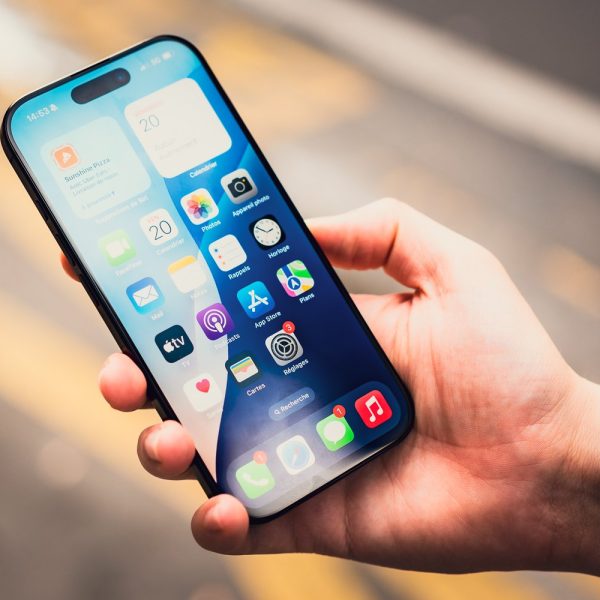 Apple a corrigé une faille iOS exploitée par des hackers contre des journalistes européens