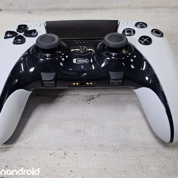 PS5 : la manette DualSense va enfin recevoir cette fonction qu’on aurait voulue dès le départ