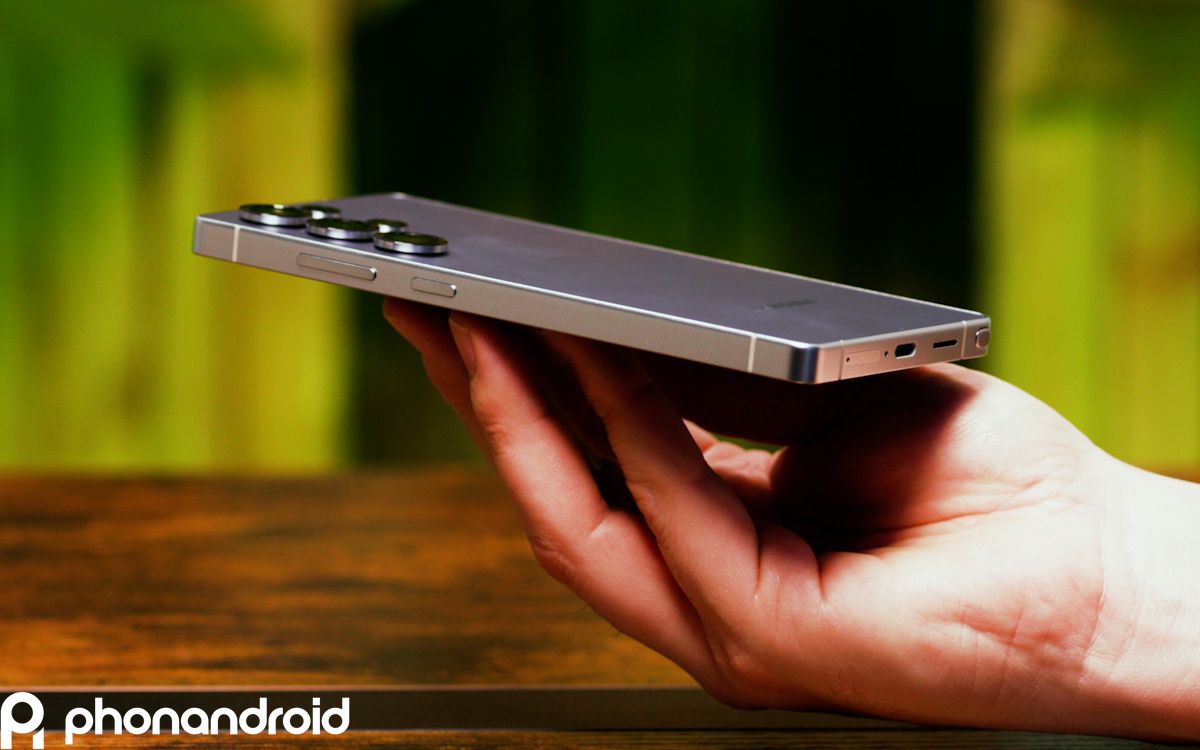Les Galaxy S26 se dévoilent dans une fuite avec un design ultra fin et un nouveau capteur photo