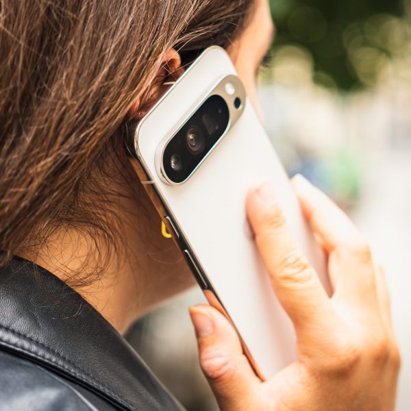 Android 16 : comment personnaliser le bouton Marche/Arrêt de votre Google Pixel