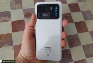 Un second écran au dos du smartphone ? Le Xiaomi 16 nous réserve une belle surprise