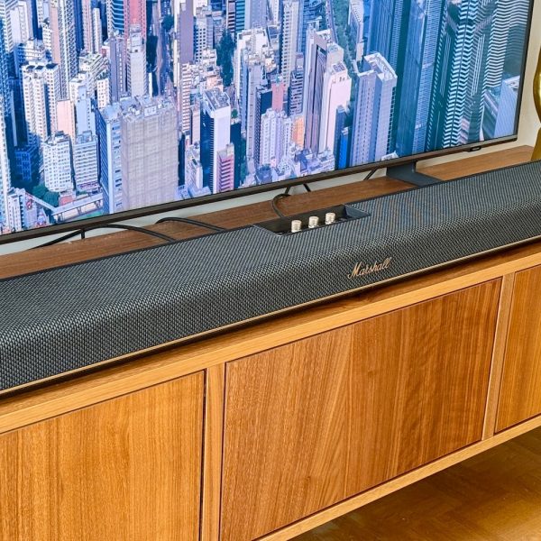 Test Marshall Heston 120 : la plus musicale des barres de son s’attaque à Sonos