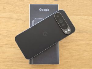 Le Pixel 10 Pro fuit en images, le voici sous tous les angles