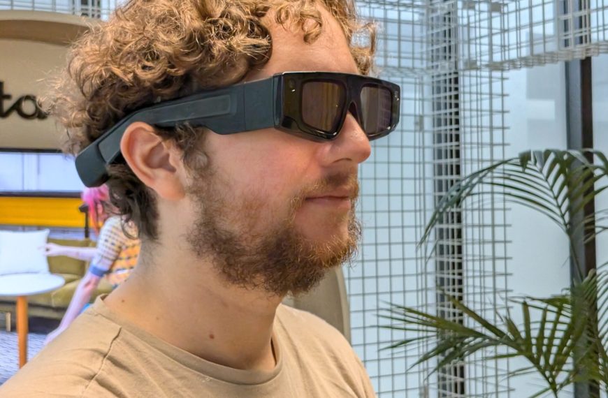 Snap lancera ses lunettes Specs de réalité augmentée en 2026