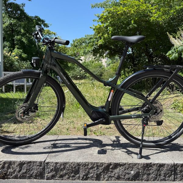 On a testé le premier vélo électrique pour la ville avec le moteur de DJI : monstrueux !