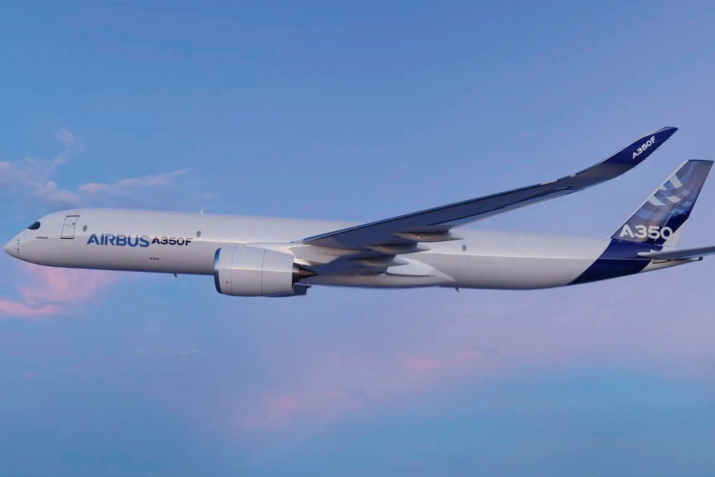 Le futur avion cargo d’Airbus prend vie et débarque en France