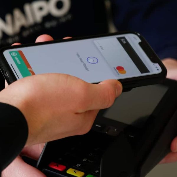 Le paiement sans contact va vraiment devenir sans contact, fini de coller son smartphone ou sa carte au terminal