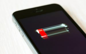Instagram, YouTube… Ces applis pompent la batterie de votre smartphone sans arrêt, mais il y a une solution